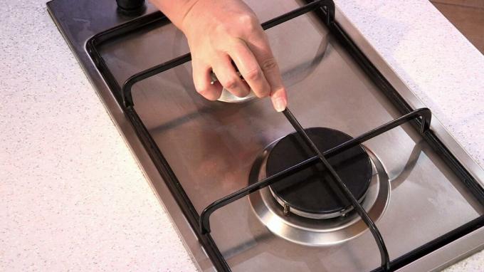 Как да се измие решетка газова печка? 