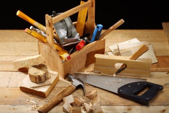 Дърводелски инструмент, необходими елементи.