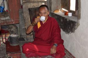 Тайните от Тибет: или защо Monks столетници напитка сутрин топла вода.