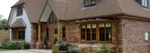 Характеристики монтаж на прозорци в камък и дърво каркасни къщи