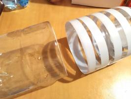 Bowl, изработен от пластмасови бутилки, който да го замени
