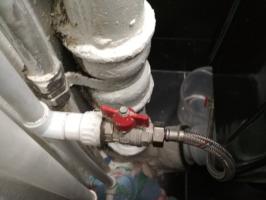 Защита на вентила от протичане на вода в апартамента. Проверка на работата на клапана