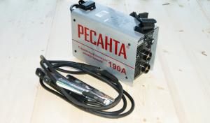 Преглед на инвертор заваряване машина Resanta AIS 190