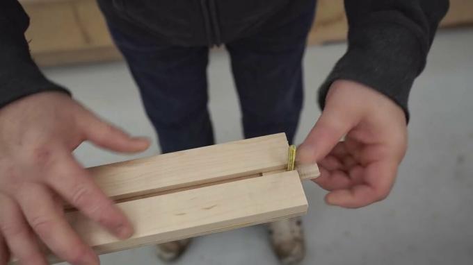 от сайта - https://ibuildit.ca/projects/how-to-make-a-straightedge-guide/