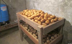 Как да съхранявате картофи в апартамента и къщата