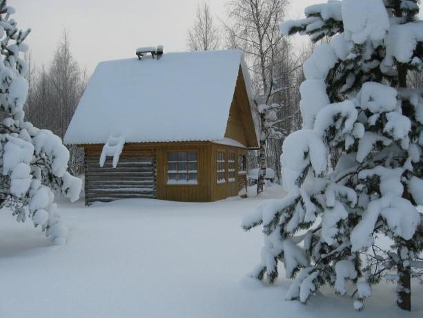 Снежна зима в страната има свой романтика!