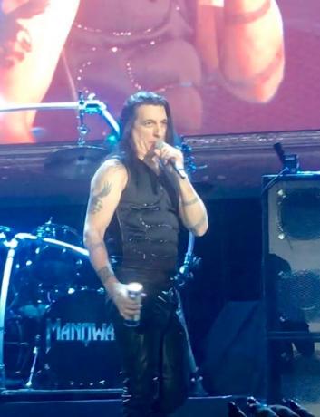 Джоуи Ди Майо. Снимки от концерта в Москва. 2019.