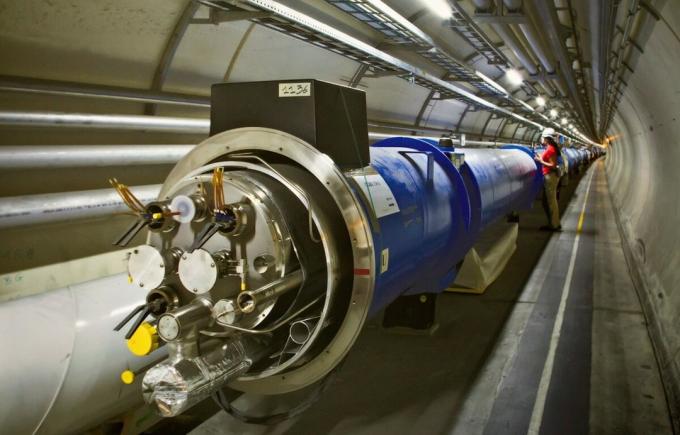 Hadron Collider преди пускане в експлоатация